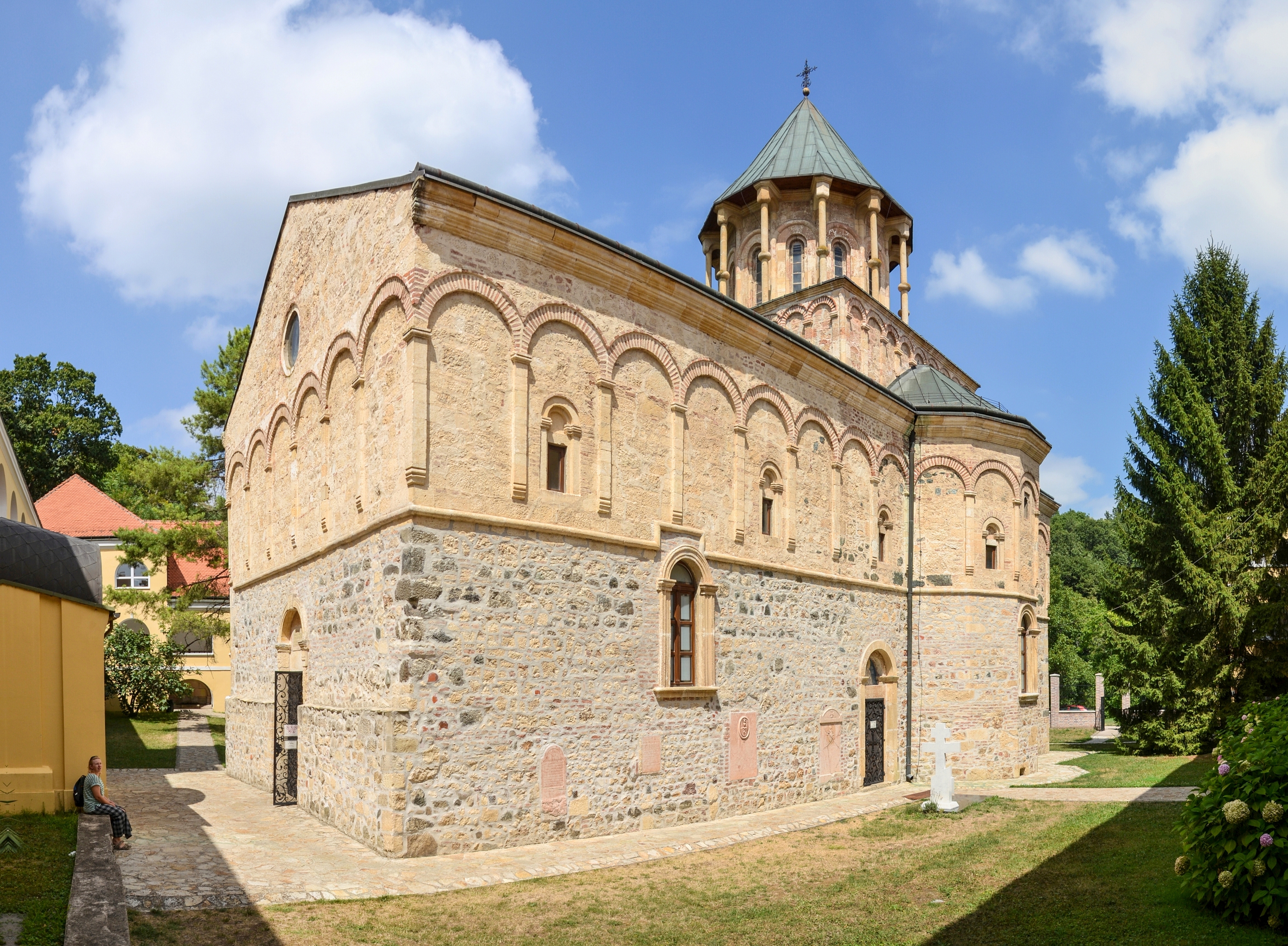 Manastir Hopovo
